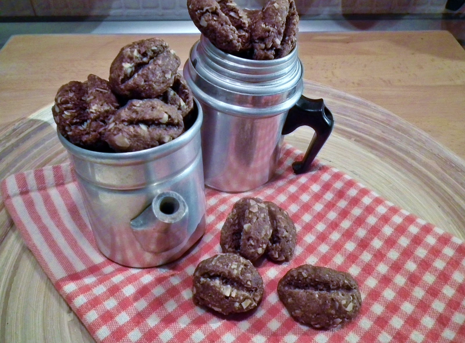 biscotti veg chicco di caffe' con cacao e mandorle