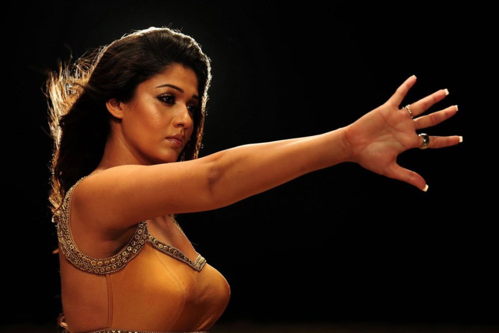 Nayantara sexy photos, Nayantara spicy photos