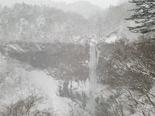 日光　真冬の華厳の滝