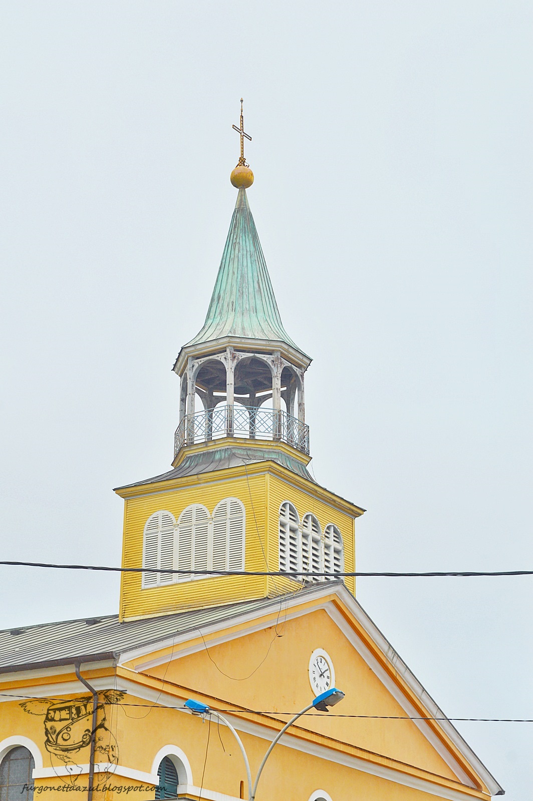 AZUL CAYENNECAYENA, LA CAPITAL DE GUAYANA FRANCESA.