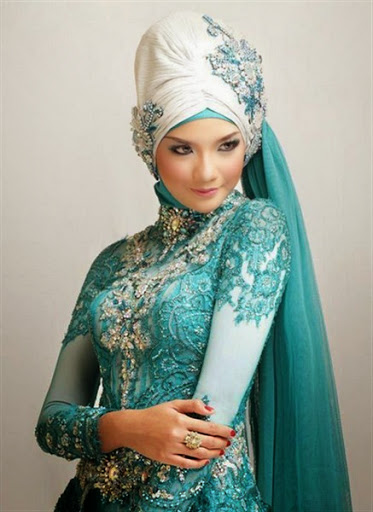 Contoh Baju Kebaya Pengantin Muslim Desain Modern Modis dan Elegan