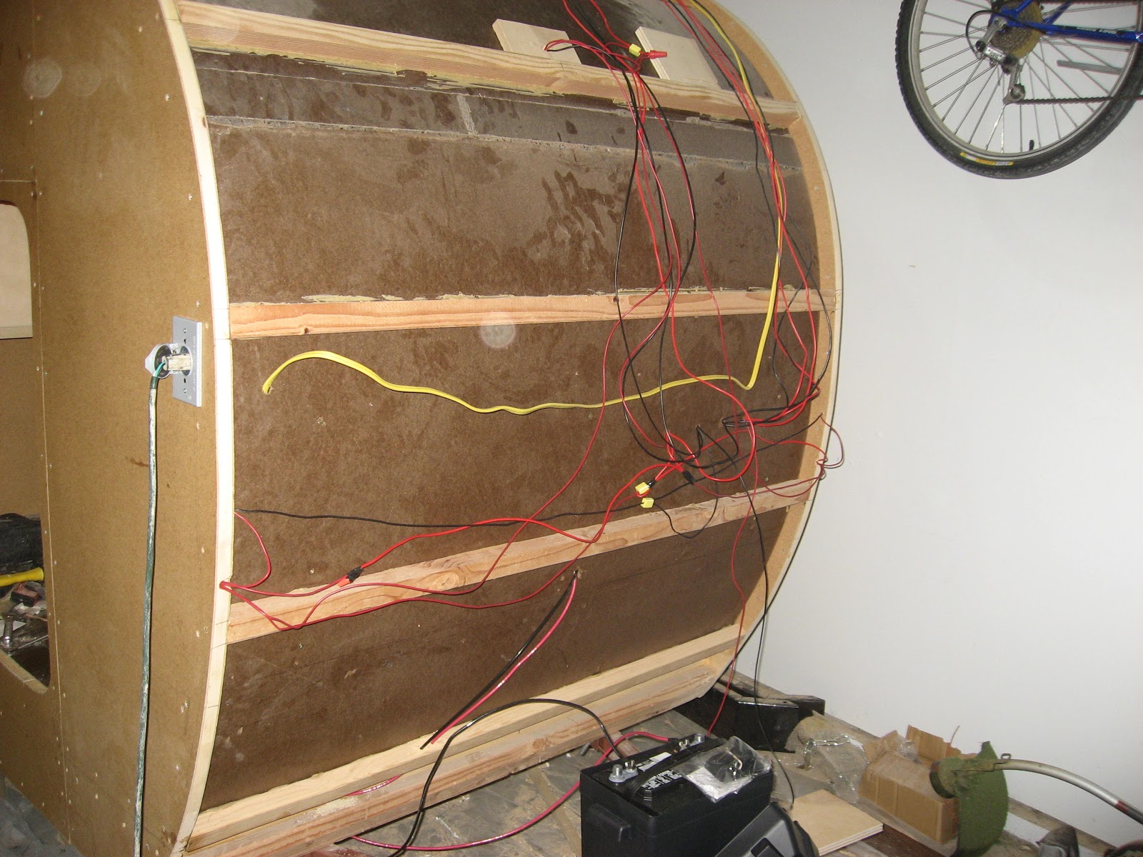 Chuck's Teardrop Build: Wiring is Finished