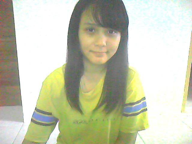 super_leanne Rambut ku dah pendek.. Damn!!