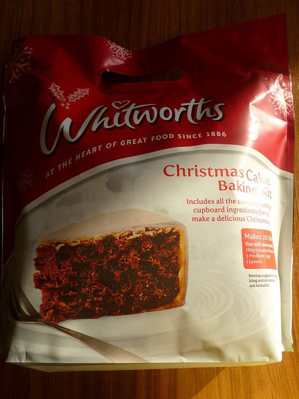 Madhouse Family Reviews: Whitworths Christmas Cake Baking Kit review