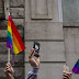Mundo| Grupo paramilitar impedirá carícias entre gays durante Copa