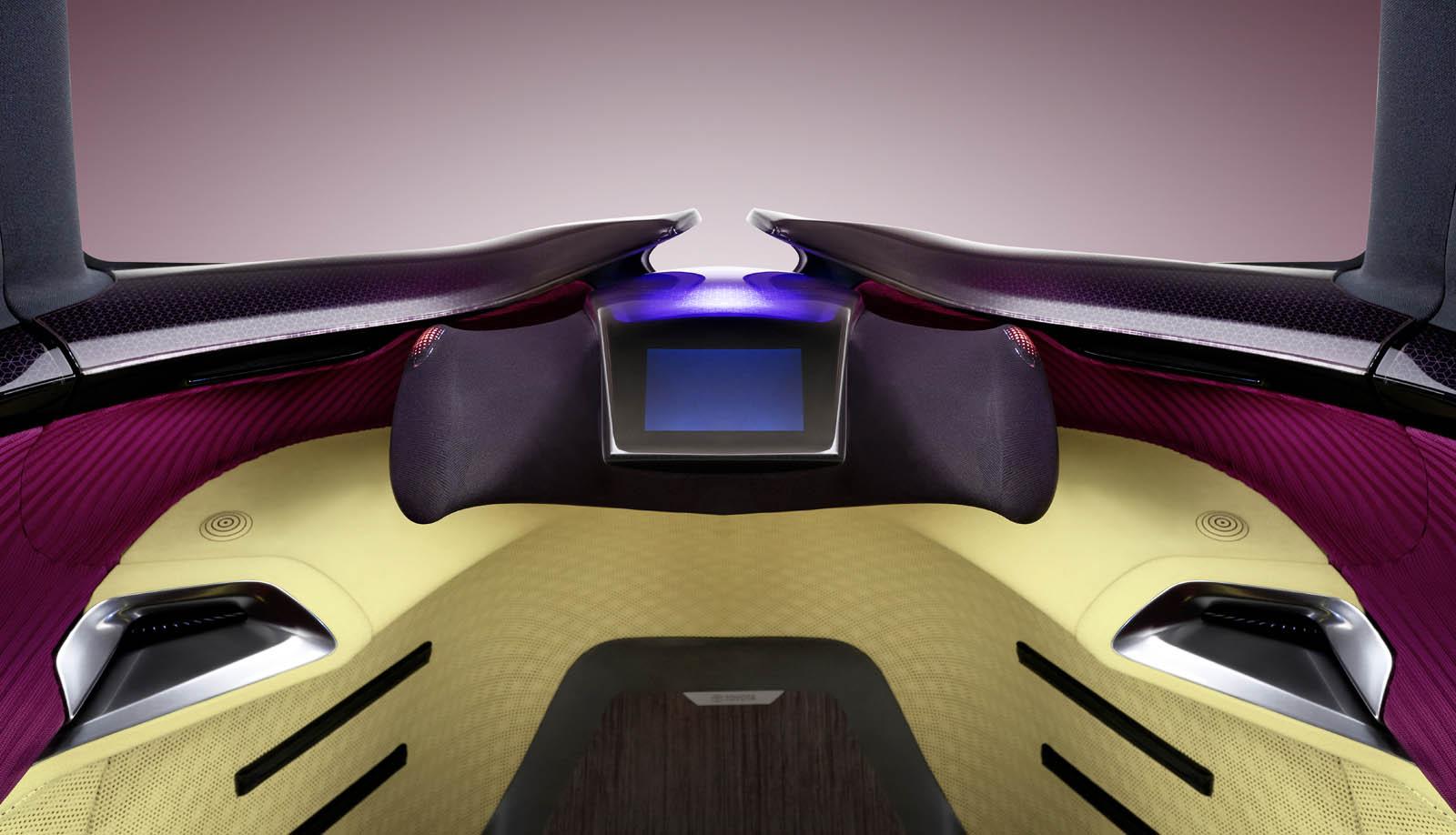2017_Toyota_Concept_i-Tril_InteriorDet_0