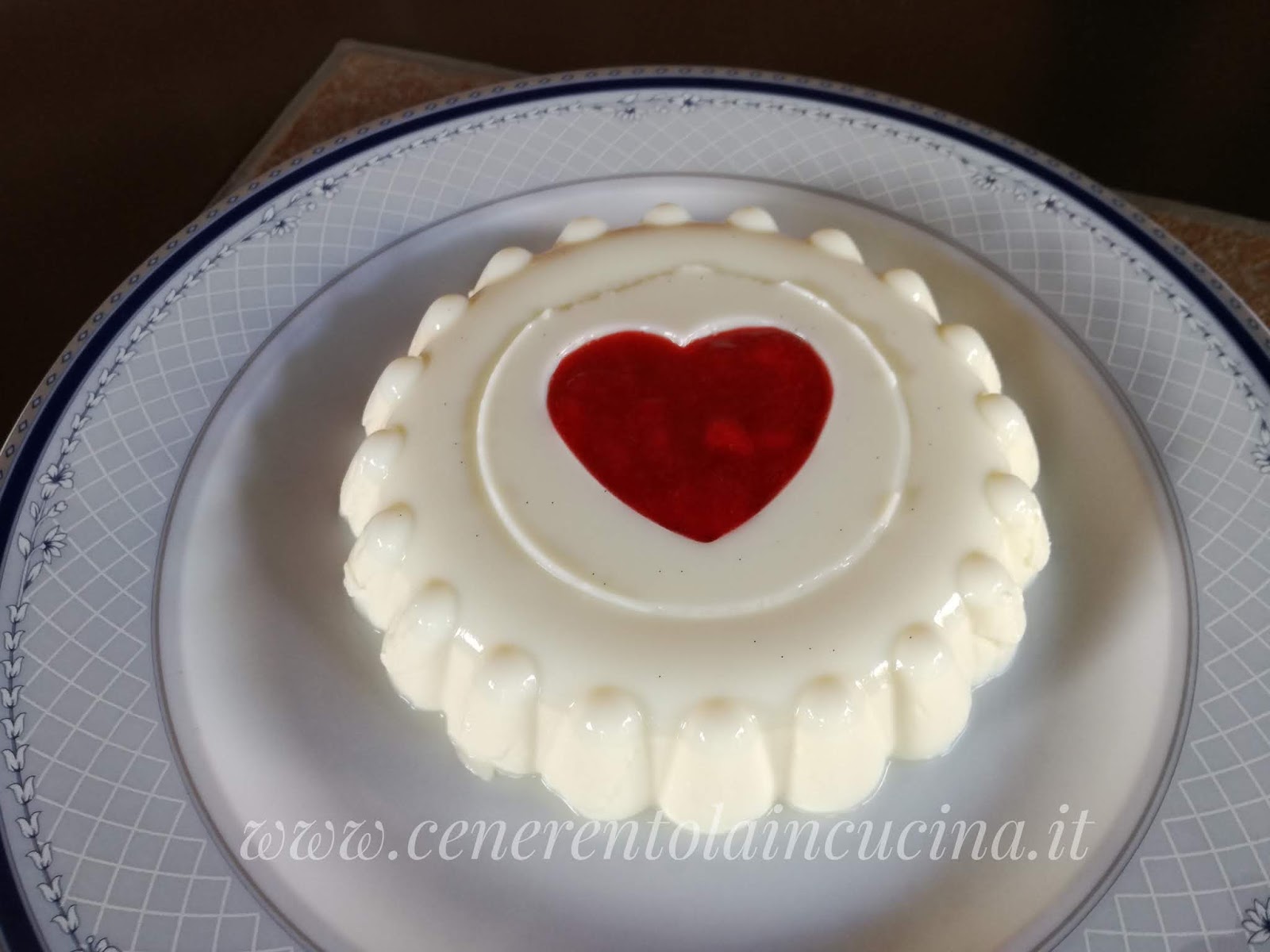 Panna cotta alla vaniglia.