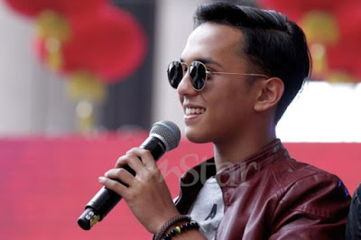 aiman tino sexy aiman tino nafi kena cekup khalwat dalam kereta engku aiman tino sexy aiman tino nafi kena cekup khalwat dalam kereta engku