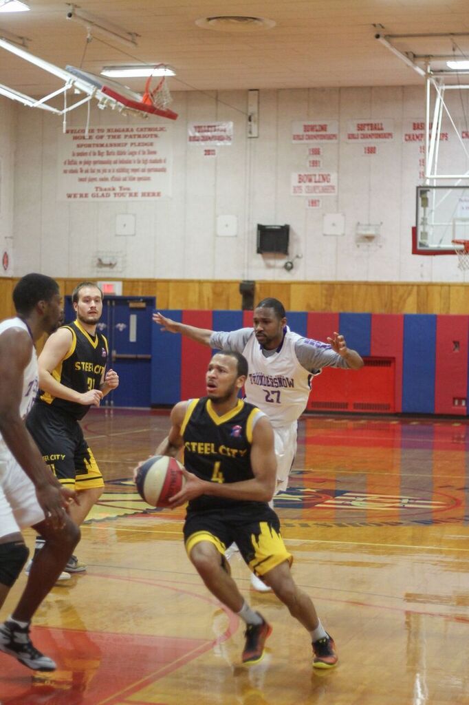 Catch The Buzz Big Weekend Puts the Yellow Jackets Up to Number 23 In