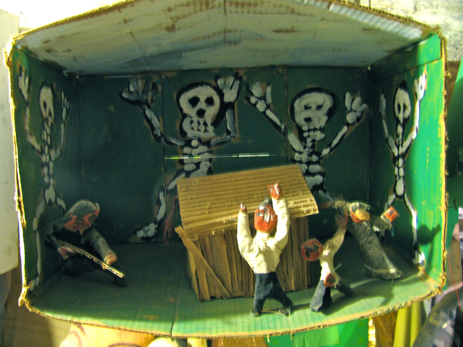 midden Bread and Puppet Summer Apprenticeship Part 1