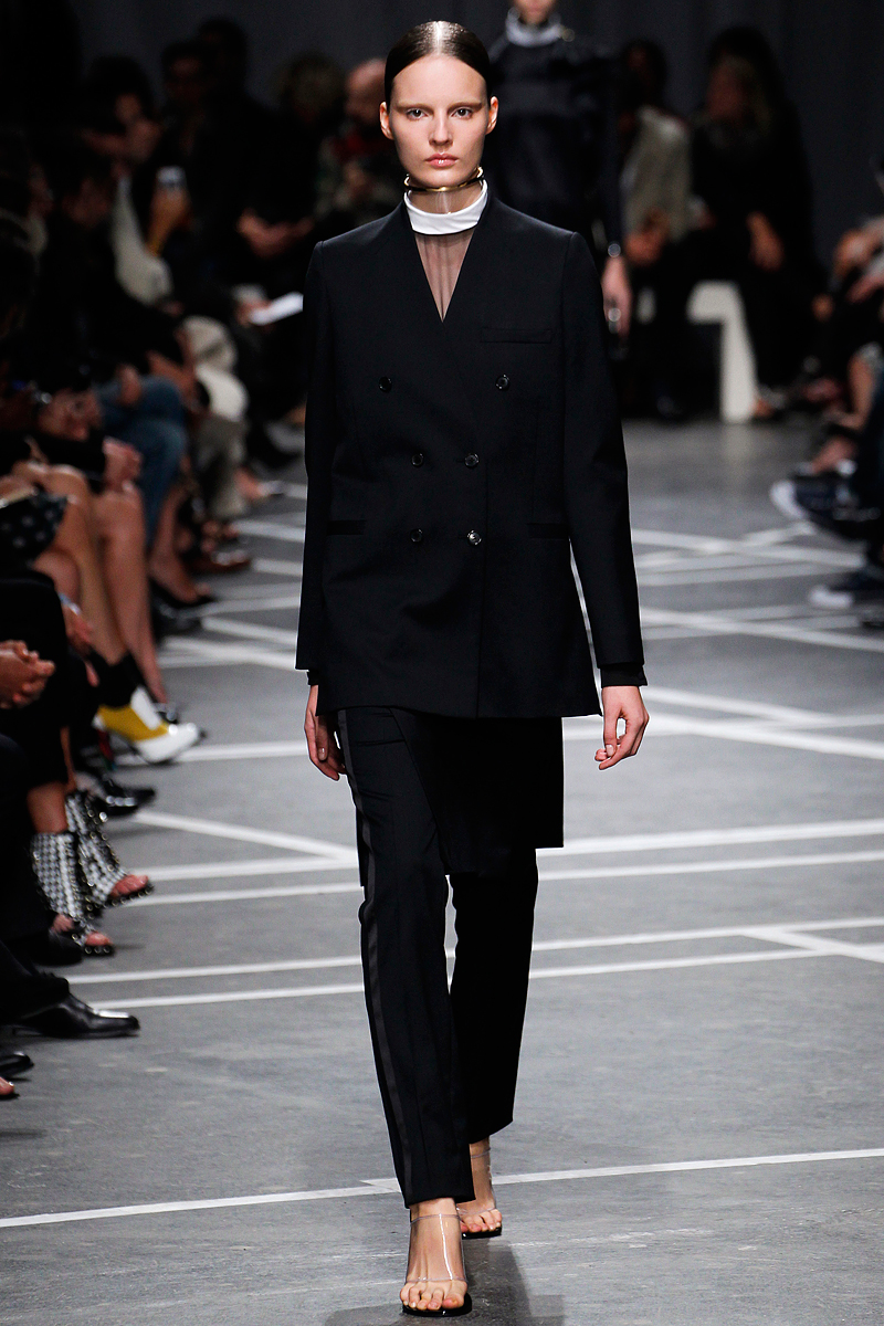 loveisspeed.......: Givenchy 2013 spring runway..