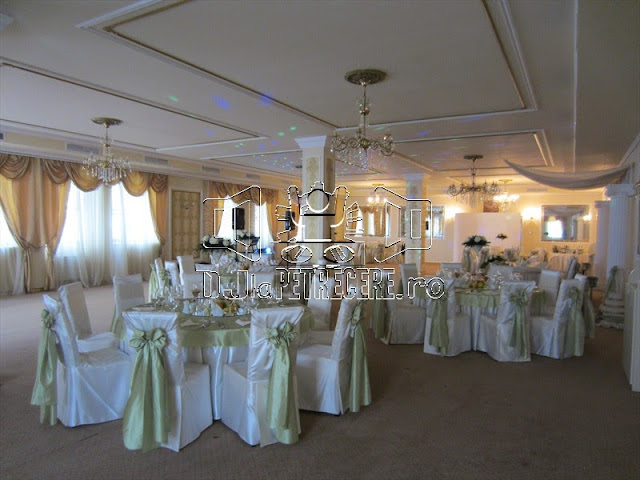 Petrecere de nunta - Empire Events - DJlaPetrecere.ro - 0768788228 Petrecere de nunta - Empire Events - DJlaPetrecere.ro - 0768788228