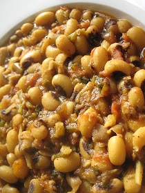 Black-Eyed Peas with Tomatoes and Spices