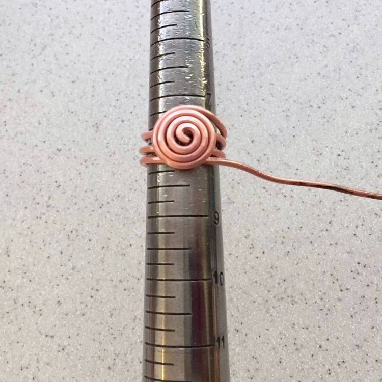 Lisa Yang Jewelry Dapping a Domed Spiral Wire Ring Free Tutorial