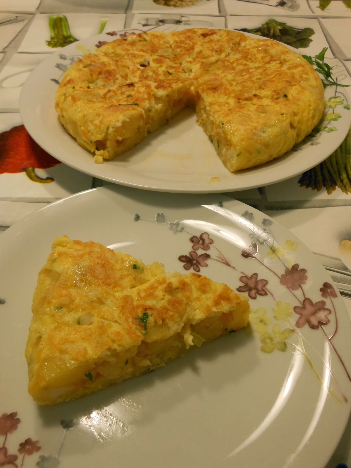 Tortilla de patatas con bacalao y cebolleta Cocinar conCiencia