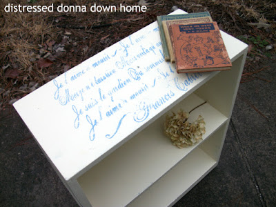 Second Verse Same As The First bookshelf makeover, distressed painting, Krylon Chalky Finish Paint, Maison de Stencil