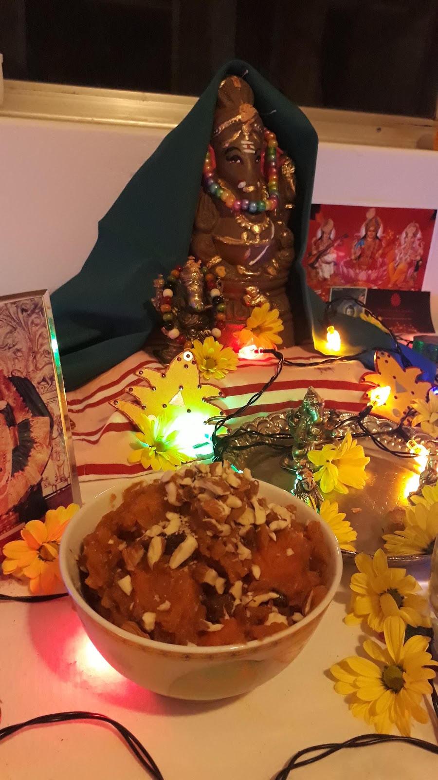 Delicious Recipes By Bina: Shakarkandi Halwa/ Sweet Potato Halwa