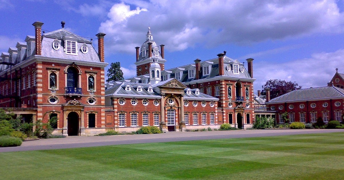 Beatons Blog Crowthorne What we like about Crowthorne!