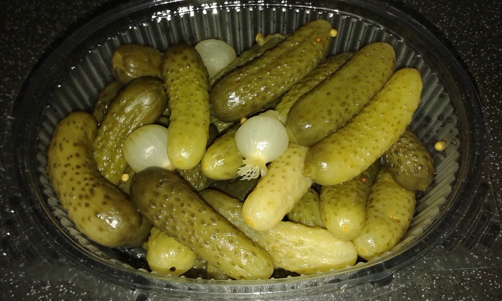 Vraie fiction Le temps des cornichons et des olives