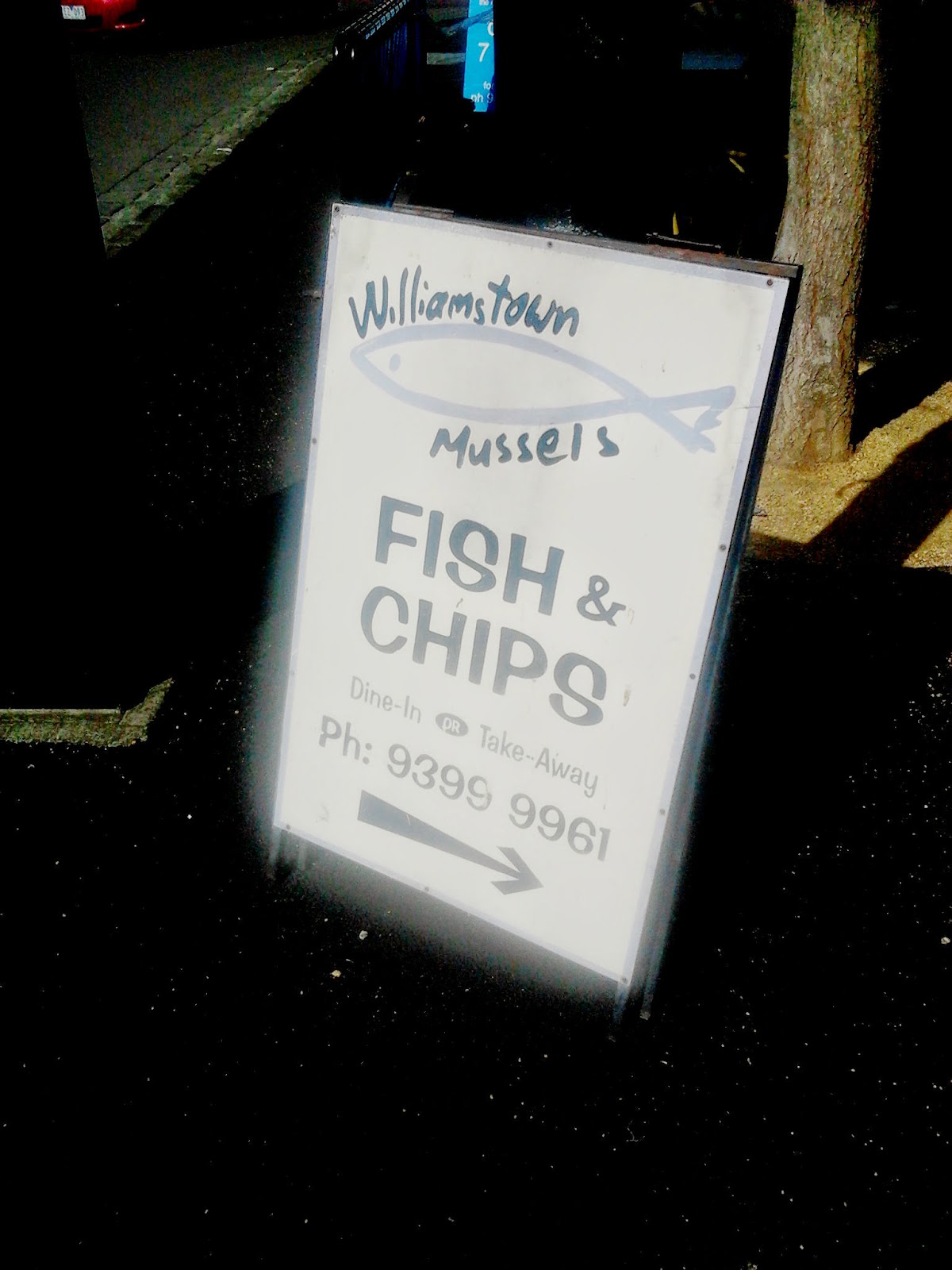 New International Students Williamstown Mussels by Claudia