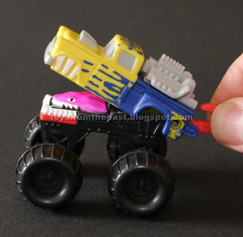 hot wheels attack pack