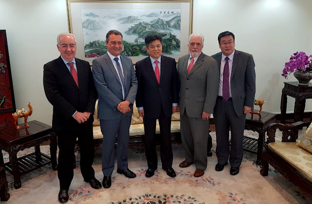Rui se reúne com chineses: "que a Bahia seja entrada de investimentos"