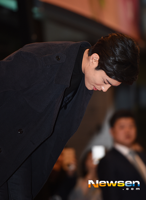 어제 박보검 꽃청춘 기자회견+시사회 | 인스티즈