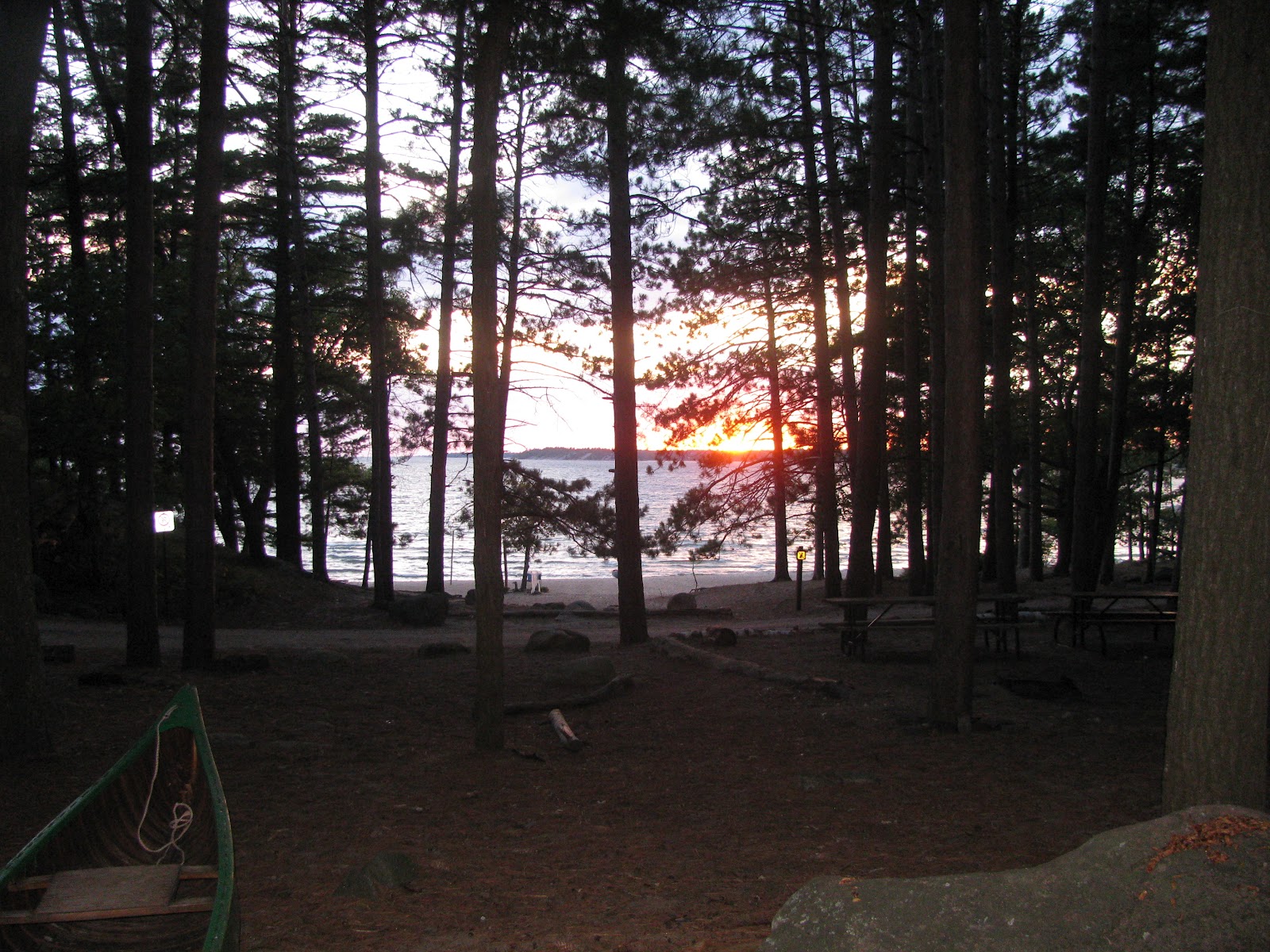 Ravenwood Blog: Killbear 2012 and small canoes