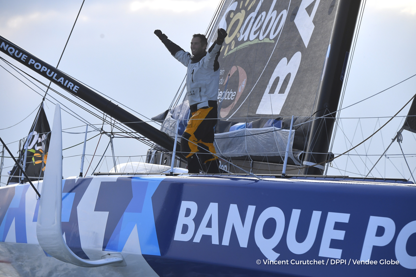 Vendée Globe / Le Cléac'h smashes Vendée Globe race record in