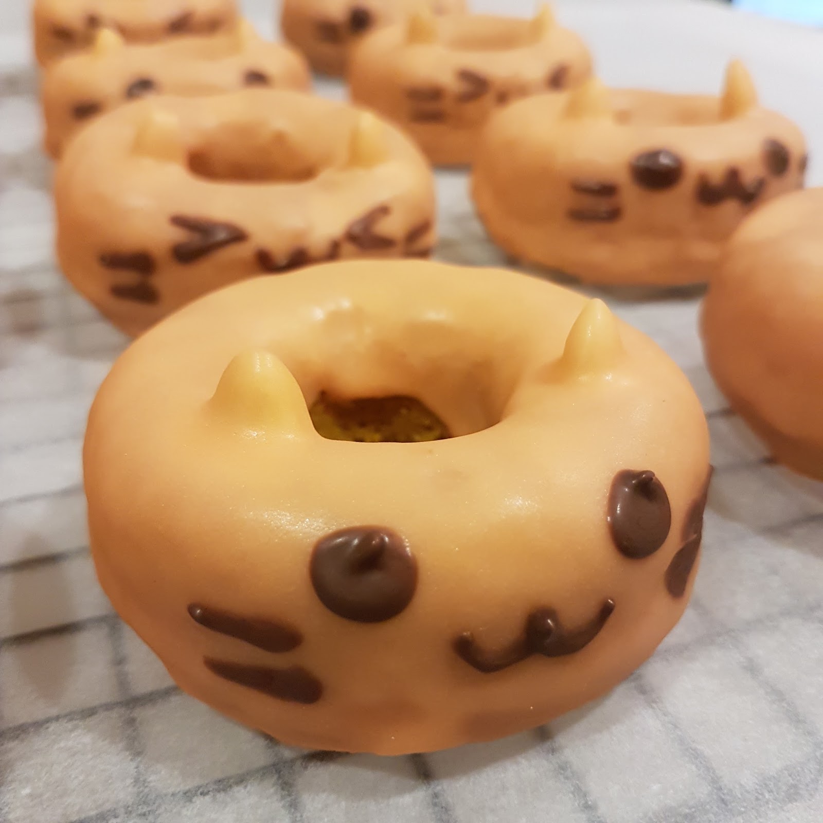 Pumpkin Spice Doughnut Cats Recipe