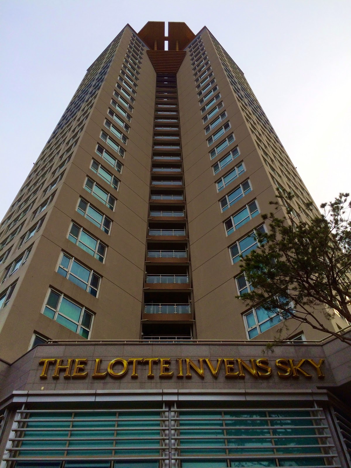 The Beauchamp's Go Abroad! Our Korean Apartment!