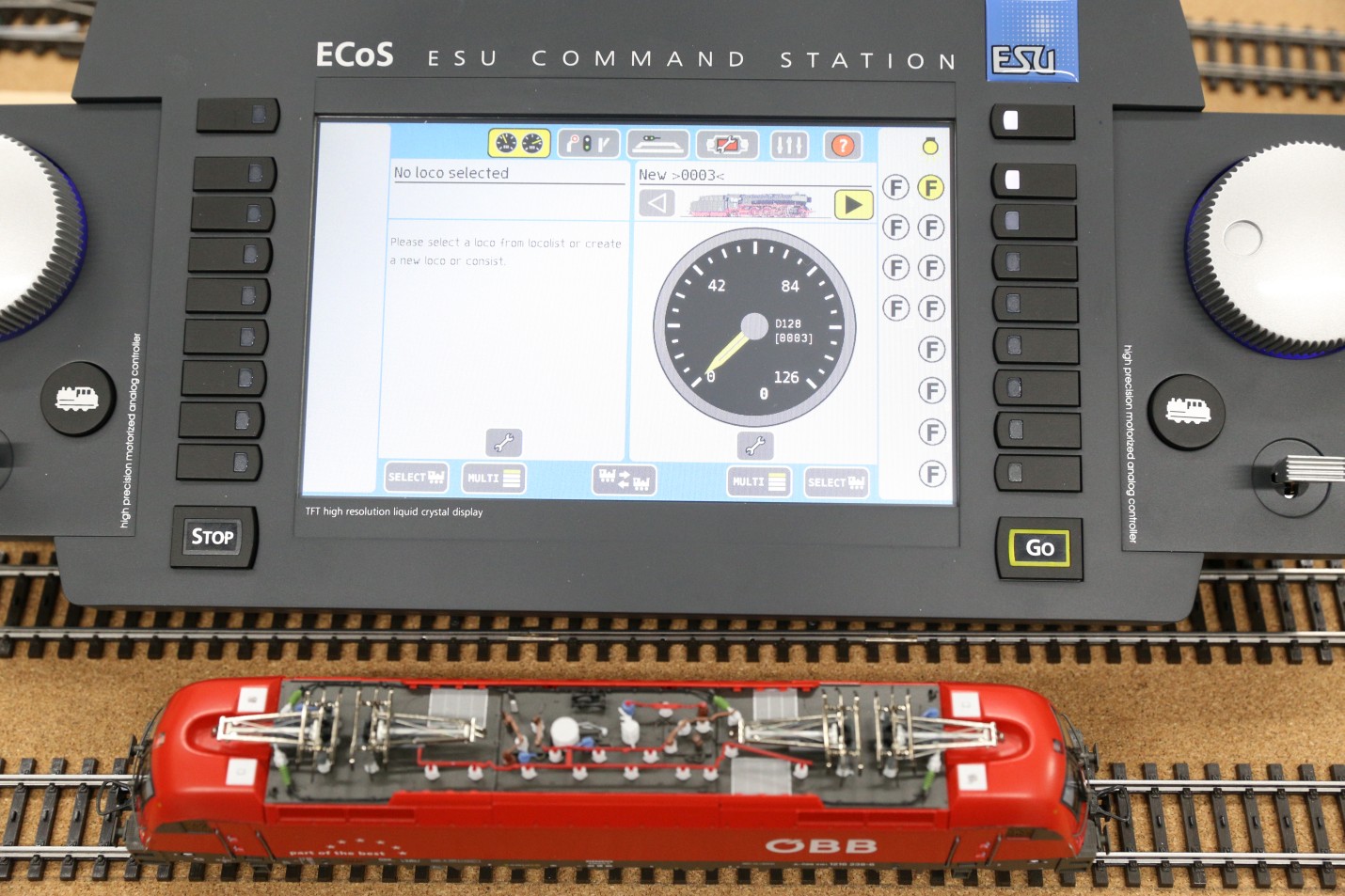 ECoSnifferは最初すぐには出来なかった。ECoSの設定をいじっているうちに出来たので ECoSnifferは最初すぐには出来なかった。ECoSの設定をいじっているうちに出来たので