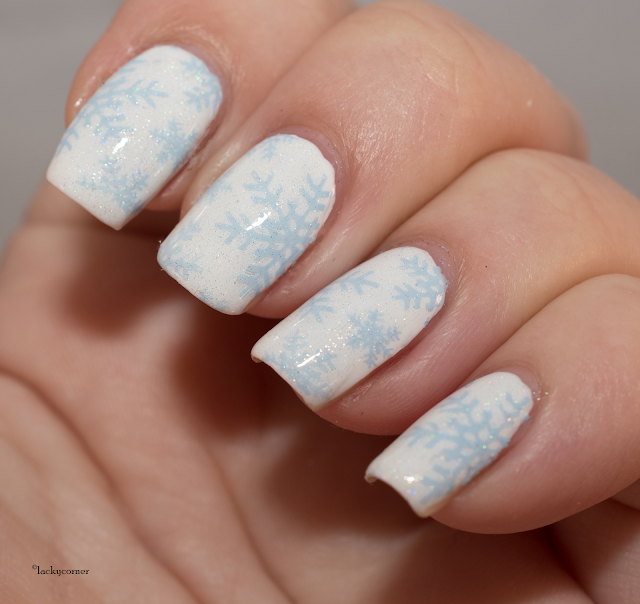 Lacky Corner: Winter Nail Art Challenge - Snow