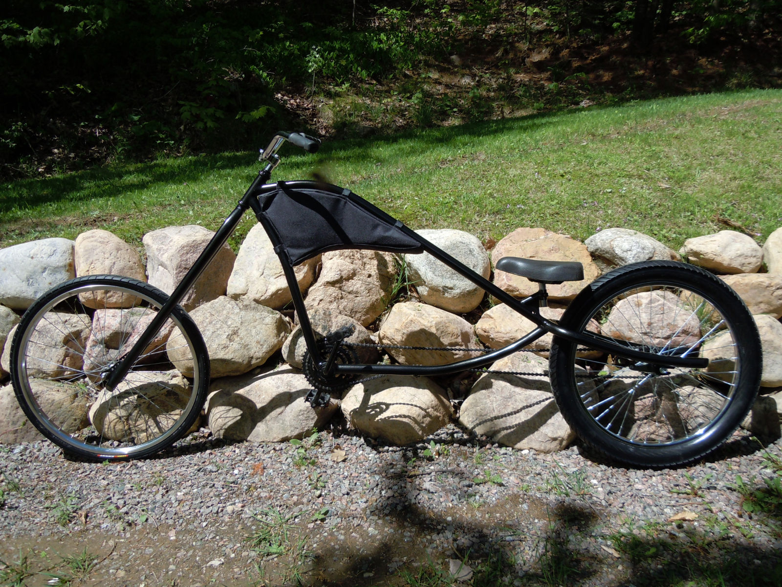 AtomicZombie Bikes, Trikes, Recumbents, Choppers, Ebikes, Velos and more Peter's sleek black