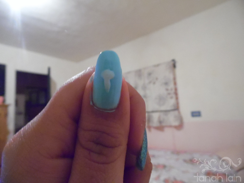 Uñas con tema de la Sirenita