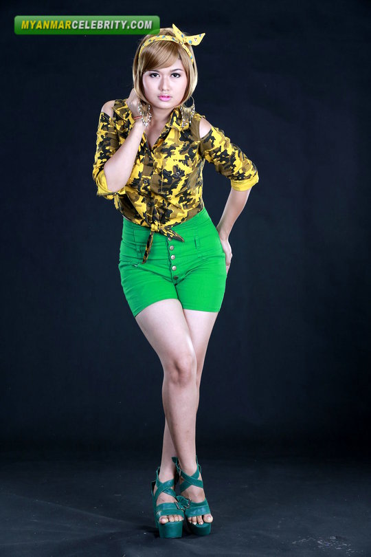 Model Phoo Phwint Thakhin: Hottie's Summer Fashion