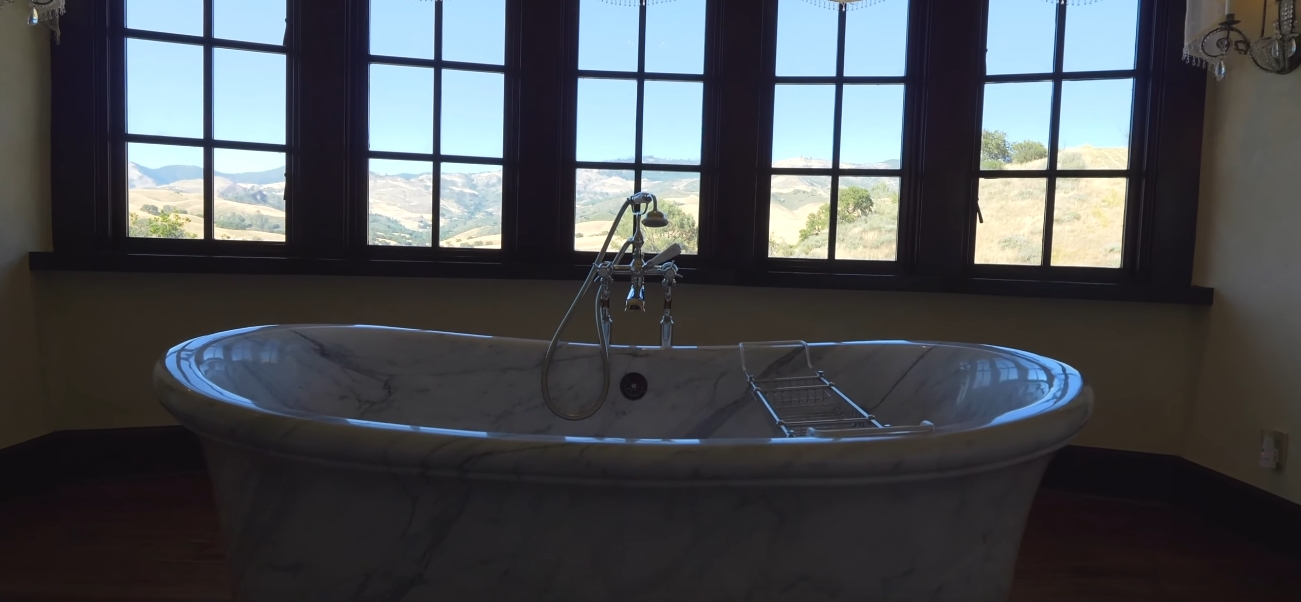 18 Photos vs. $25 Million Dollar California Home In Santa Ynez Interior Design Tour