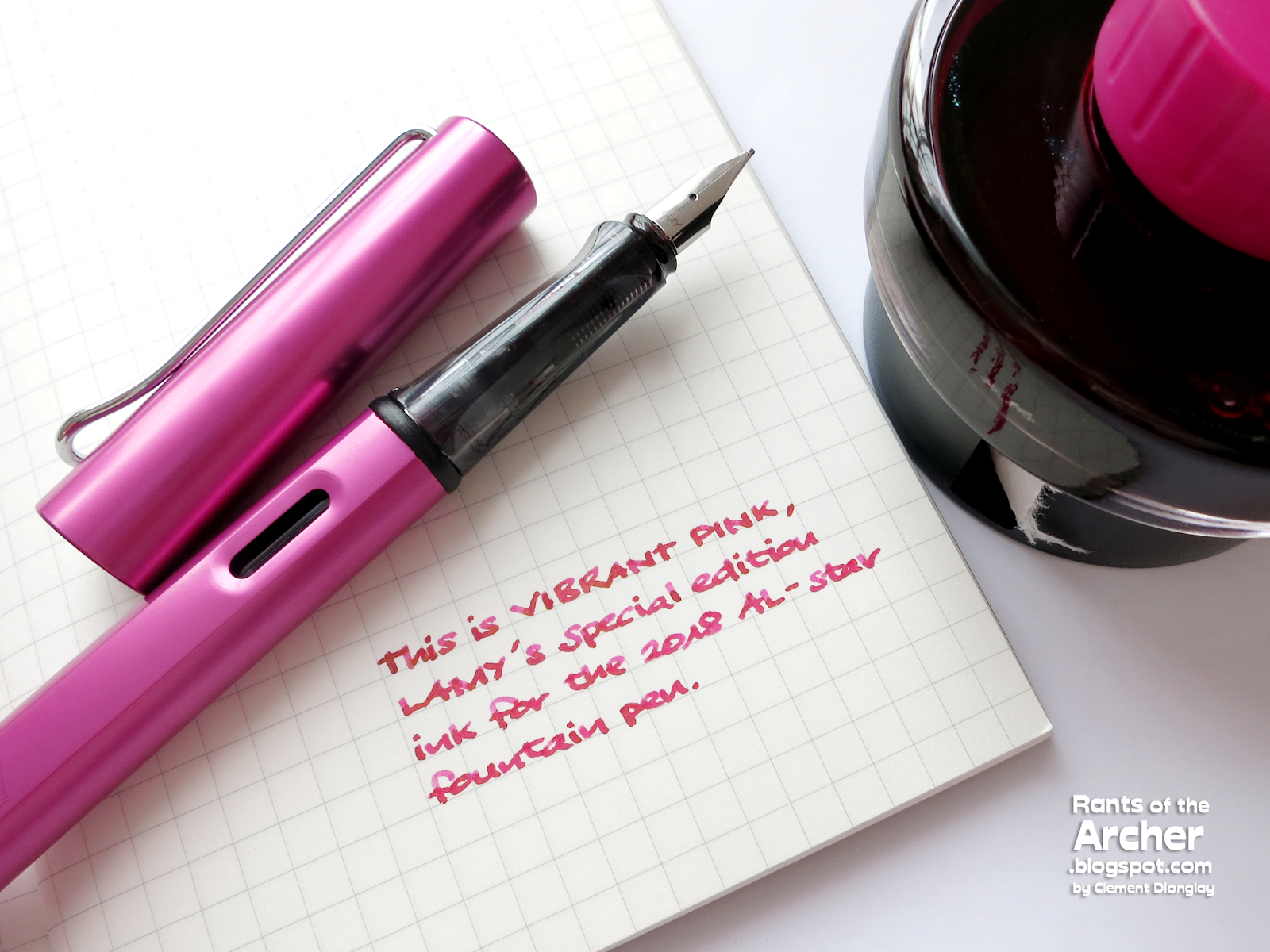 details blad Het strand Rants of The Archer: Fountain Pen Review: 2018 Special Edition Lamy AL-star  Vibrant Pink