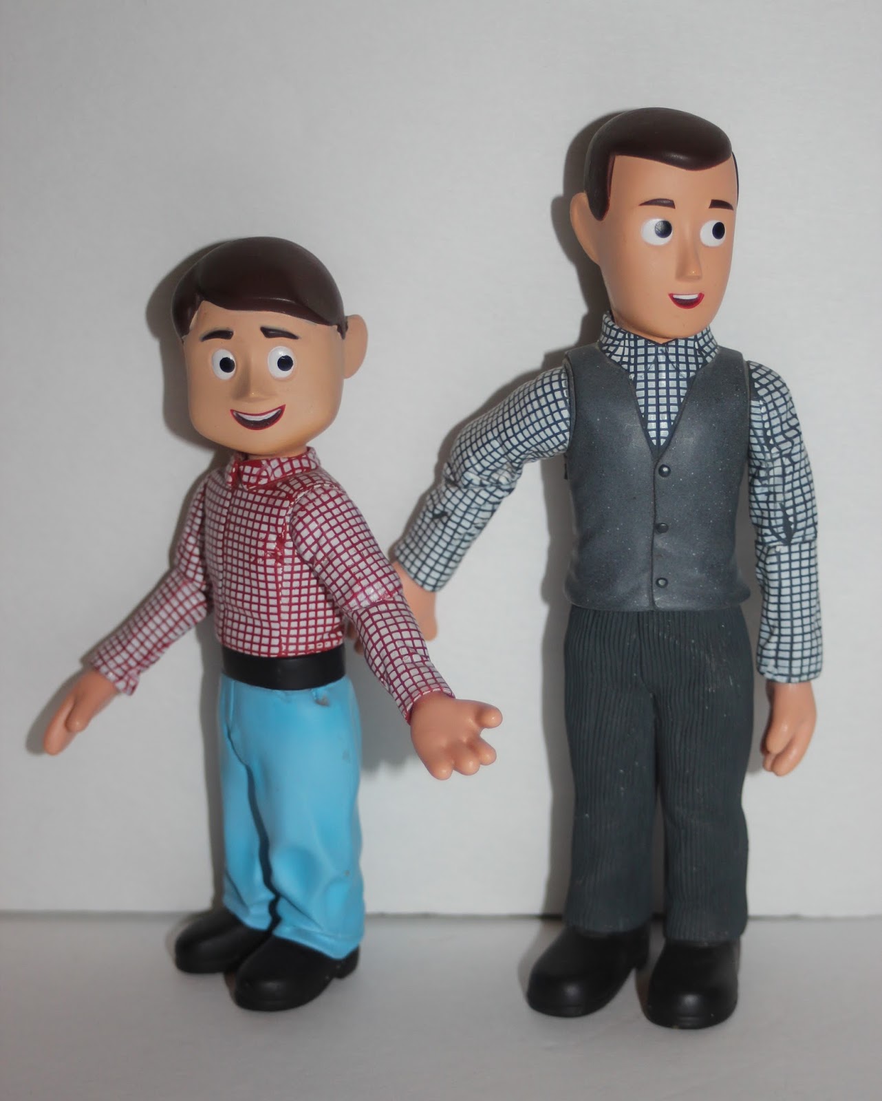 OF THE DOLLS DollADay 2017 61Davey and Goliath and Family