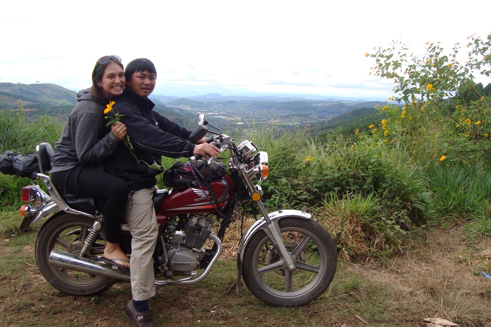 Go to Ha Giang from Hanoi by motorcycle