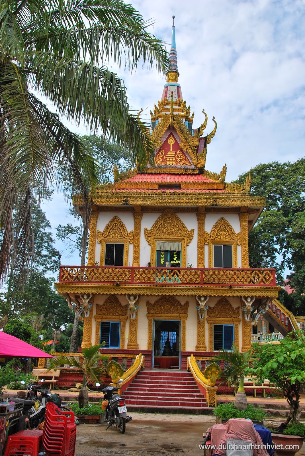 Viếng chùa Chén Kiểu ở Sóc Trăng