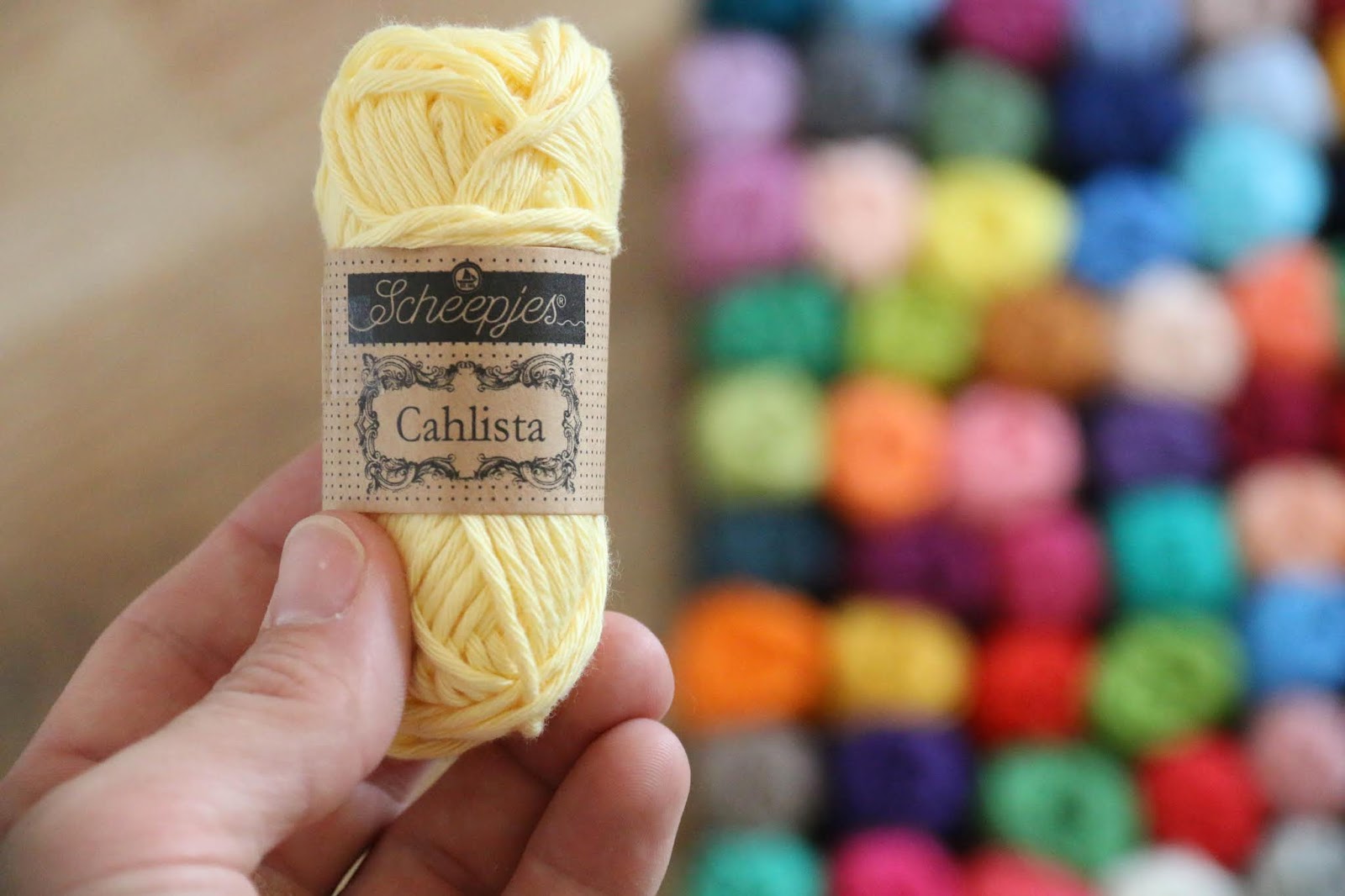 Looking for a solid yarn to go with Cotton Kings Twirls Deluxe (Hobbii