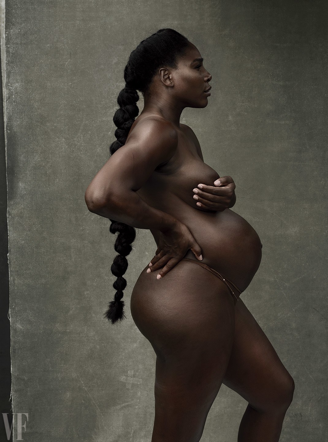 Serena Williams shows off her baby bump for Vanity Fair and Annie Leibovitz