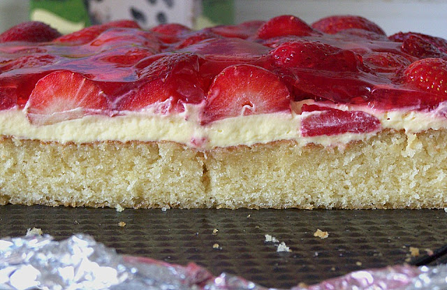 Beste Rezeptesammlung: Erdbeer-Kuchen mit Vanillecreme (vom Blech)