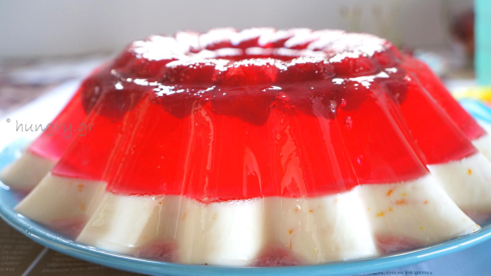 Kitchen Stories Yoghurt Panna Cotta & Cherry Jelly