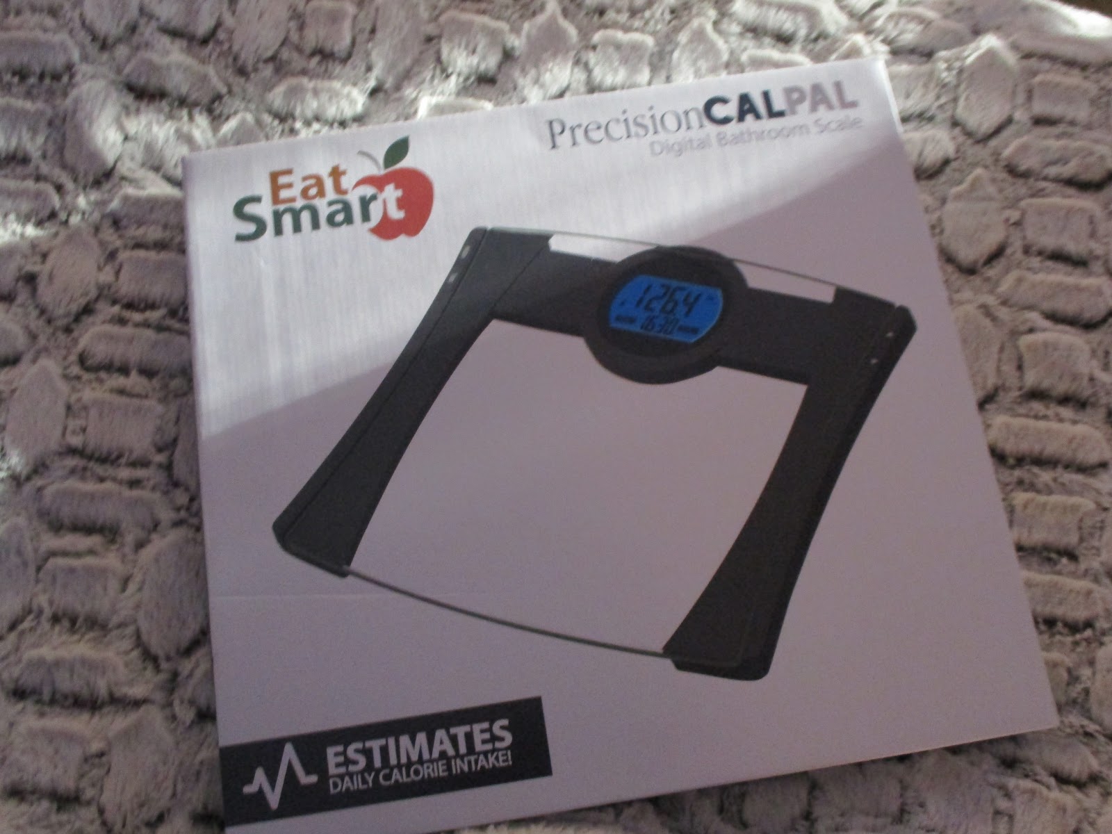 Missy's Product Reviews : Eat Smart Precision CalPal Digital Bathroom Scale  #NewYearHealthGoal