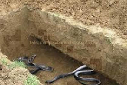 11+ Arti Mimpi Ada Ular Diatas Nisan Kuburan