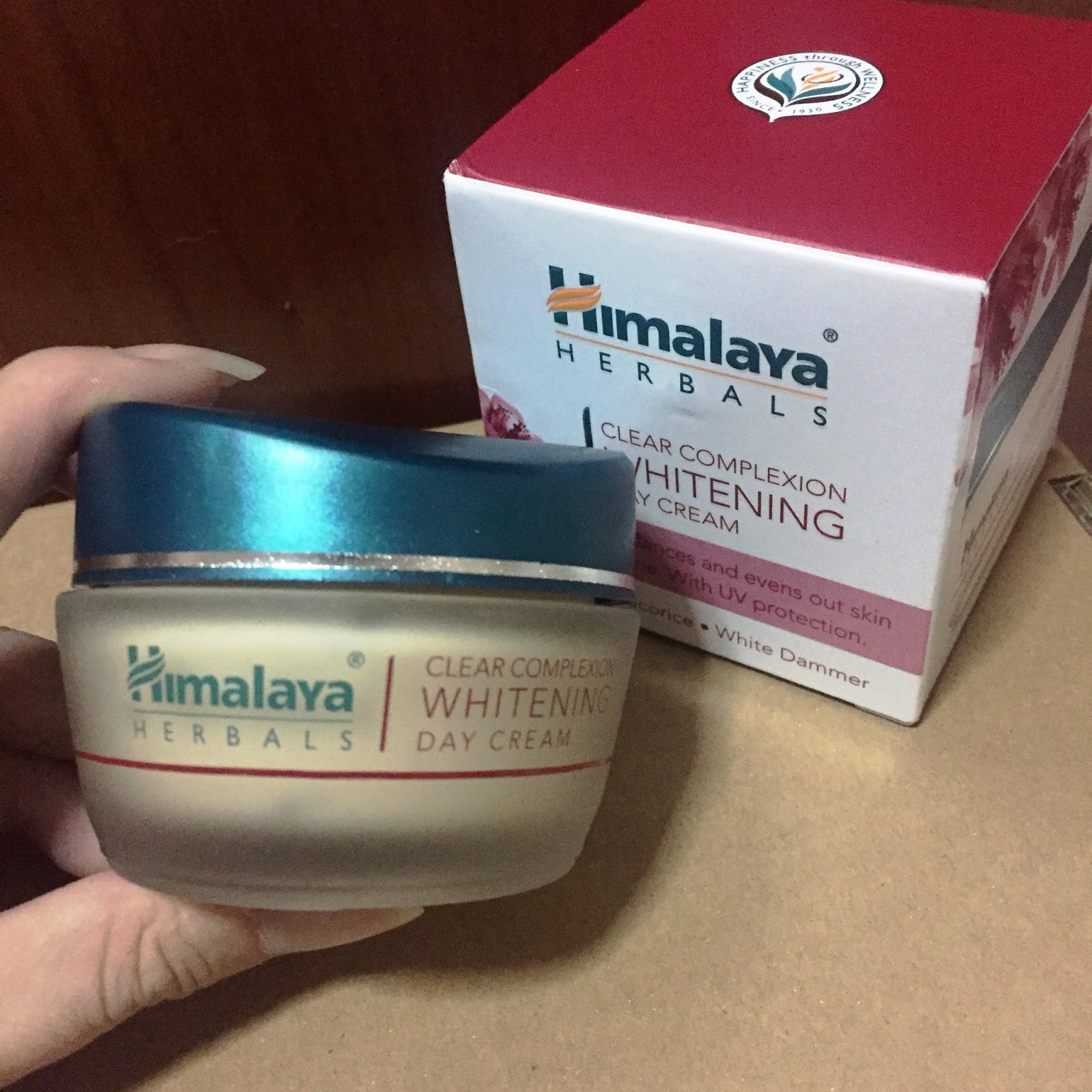 himalaya whitening products review
