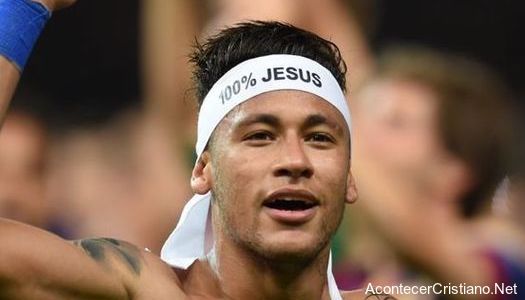 Neymar con cinta "100% Jesús" 