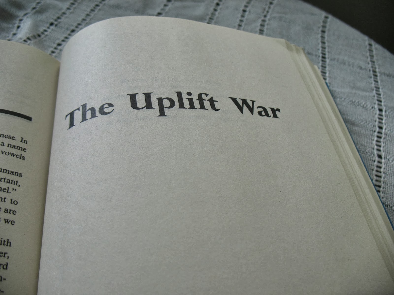 The Distractible Reader The Uplift War by David Brin